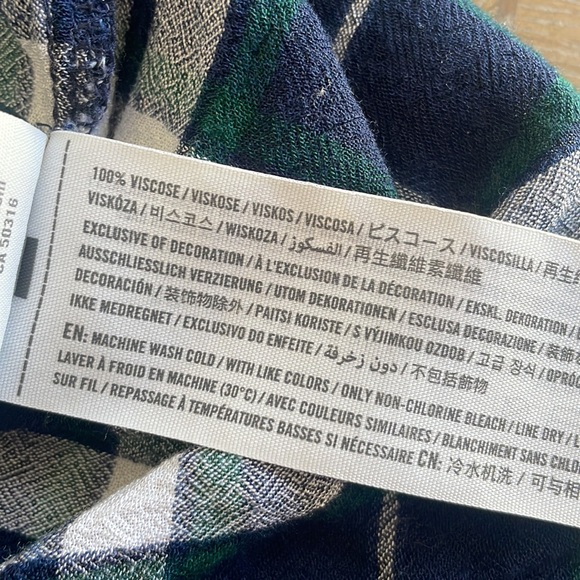 Hollister Plaid Off the Shoulder Crop Top - Picture 5 of 5